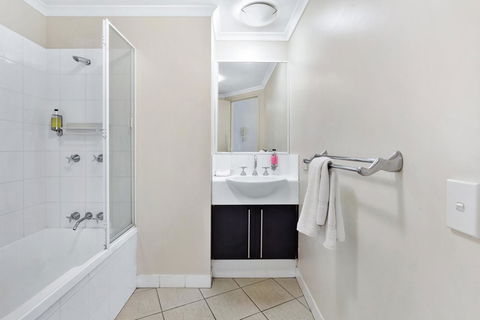 Noosa Riviera Resort - Hotels Melbourne 34