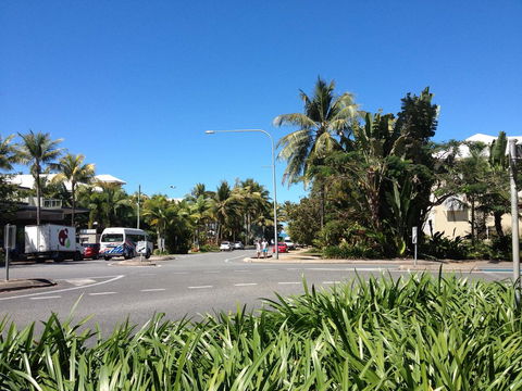 Port Douglas Apartments - Adults Only Oasis - Hotels Melbourne 41