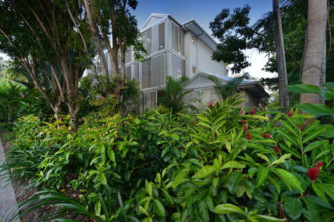 Port Douglas Apartments - Adults Only Oasis - Hotels Melbourne 3