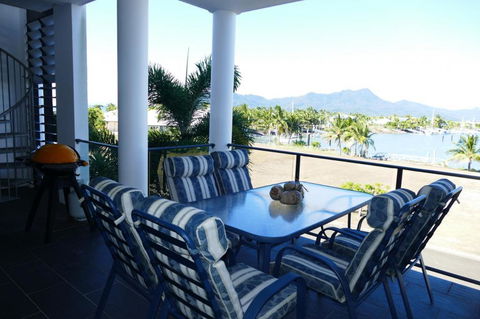 Hinchinbrook Holiday Apartments - Hotels Melbourne 8
