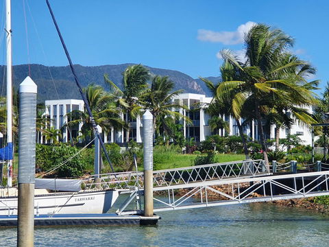 Hinchinbrook Holiday Apartments - Hotels Melbourne 29