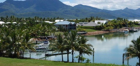 Hinchinbrook Holiday Apartments - Hotels Melbourne 6