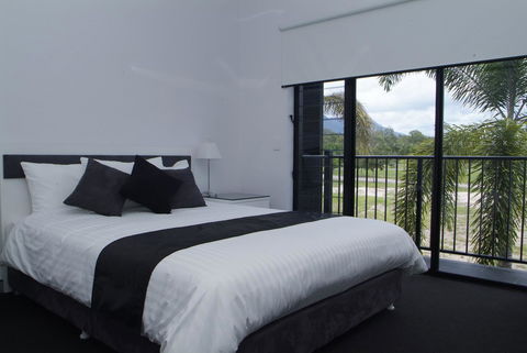 Hinchinbrook Holiday Apartments - Hotels Melbourne 41