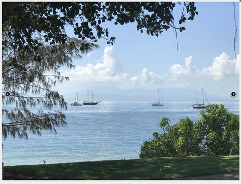 Reflections Topaz Villa 2 - Hotels Melbourne 12