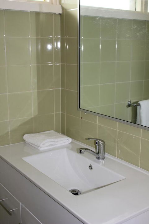 Arcadia Village Motel - Hotels Melbourne 23