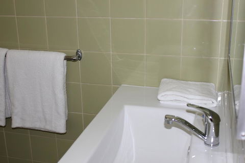 Arcadia Village Motel - Hotels Melbourne 13