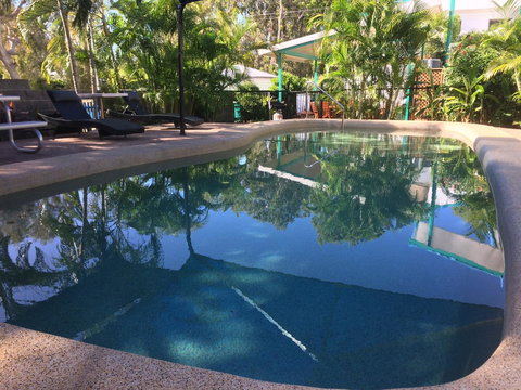 Tropical Palms Resort & 4WD Hire - Hotels Melbourne 18