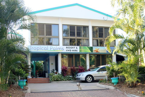 Tropical Palms Resort & 4WD Hire - Hotels Melbourne 37