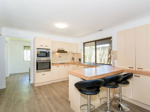 Island Homestay - Hotels Melbourne 7