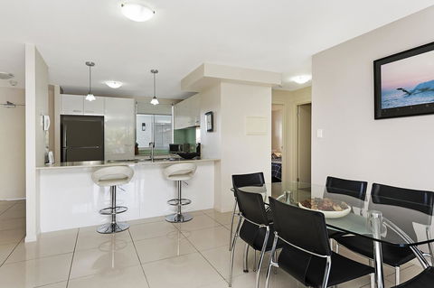 Keith's Sister - Hotels Melbourne 5