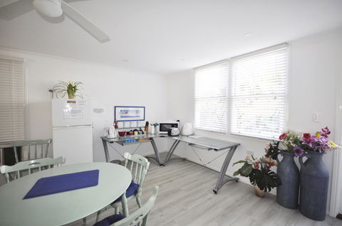 Retro Beach Flat - Hotels Melbourne 9
