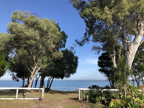 Bribie Beach House - Hotels Melbourne 3