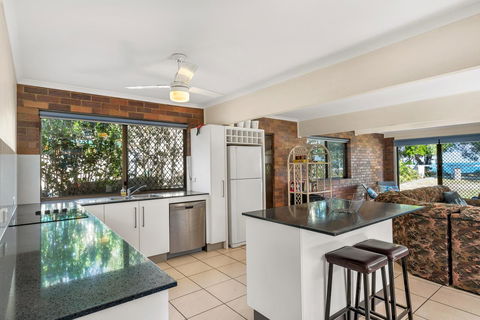 Bribie Beach House - Hotels Melbourne 8