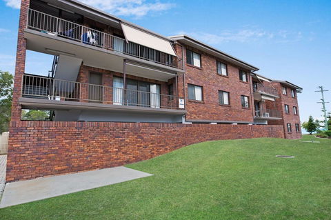 Waterviews,Pool, Wifi Its All Here !- Welsby Pde, Bongaree - Hotels Melbourne 19