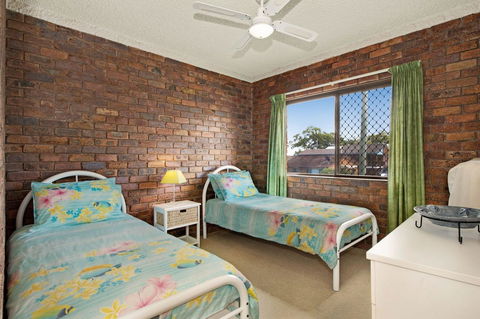 Waterviews,Pool, Wifi Its All Here !- Welsby Pde, Bongaree - Hotels Melbourne 23
