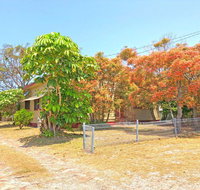 'Daves Place' 27 Rigney St - Holiday house with WIFI Aircon  Boat Parking - Hotels Melbourne