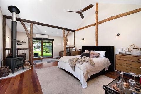 'The Coach House' At Lochiel - Hotels Melbourne 1
