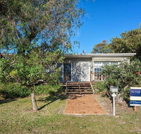 'The Croft' 11 Boulder Bay Rd - Cosy Beach House with Aircon  only 270m to the Beach - Hotels Melbourne