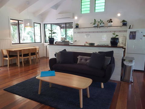 1 Bedroom Home Surrounded By Nature - Hotels Melbourne 1