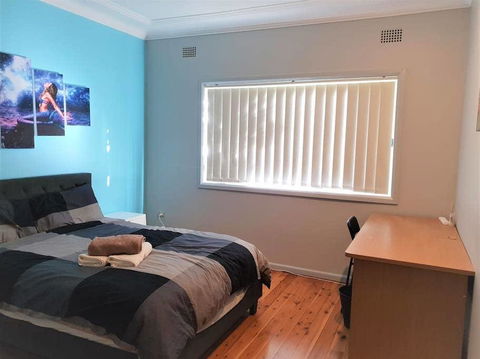1 Double Quaint Private Room Near Public Bus Transport - SHAREHOUSE - Hotels Melbourne 0