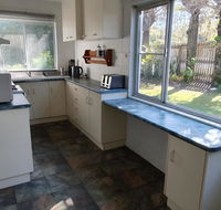 1 Spectrum Street Rainbow Beach- Close to shops and main beach - Hotels Melbourne