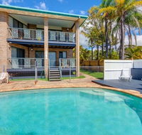 1-33 Tingira Close - Rainbow Beach Gorgeous ocean views swimming pool air conditioning - Hotels Melbourne