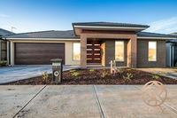 Book Clyde Accommodation Vacations Hotels Melbourne Hotels Melbourne