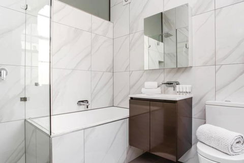 11w Elegance Stylish 3BD Heritage Terrace @TheRocks - Hotels Melbourne 0