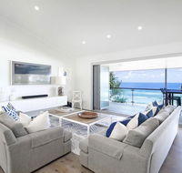 2 Arakoon Crescent - Hotels Melbourne
