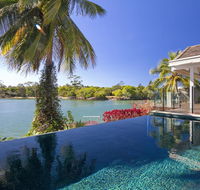 22 Noosa Parade - Hotels Melbourne