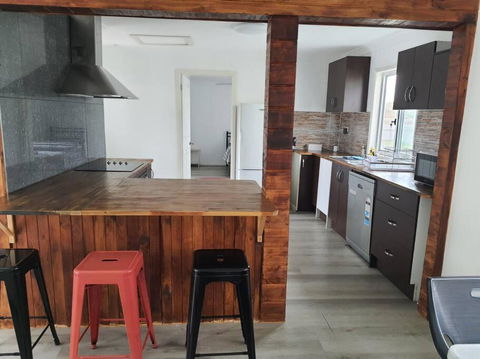 Beautiful House In Hunter Valley - Hotels Melbourne 3