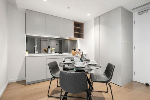 Cozy 2BR Apartment In Melbourne CBD With Pool & Gym - Hotels Melbourne 4