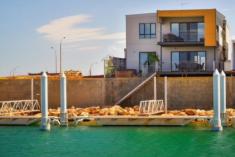 33 Inggarda Lane - PRIVATE JETTY & SPA - Hotels Melbourne 0