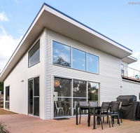 4 king or 8 single beds WiFi Netflix pet friendly - Hotels Melbourne