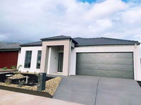 Book Tarneit Accommodation Vacations Hotels Melbourne Hotels Melbourne