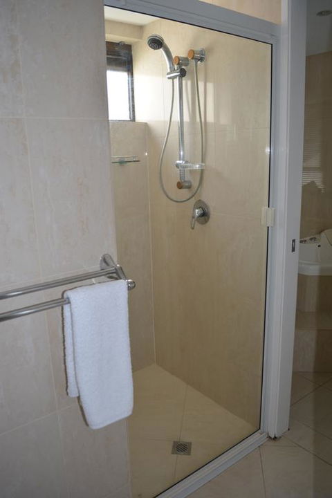 5,  Apartment On The Esplanade - Hotels Melbourne 2