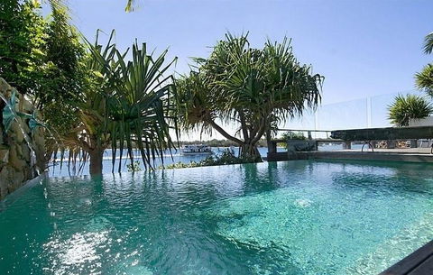 78 Noosa Parade - Hotels Melbourne 0