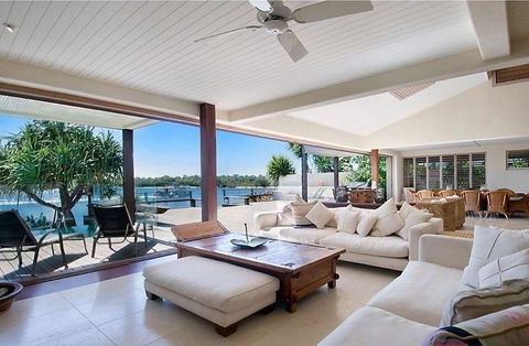78 Noosa Parade - Hotels Melbourne 3