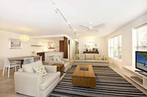 8 Alderly - Hotels Melbourne 2