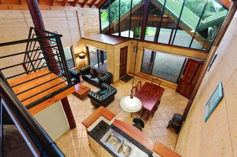 9 Marshall Street - Large Family Holiday Home Just Metres To The Beach - Hotels Melbourne 1