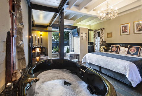 A Loft In The Mill Boutique Accommodation - Hotels Melbourne 3