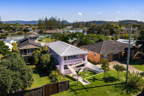 A PERFECT STAY - Sunset Beach - Surfside - Hotels Melbourne 2