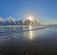ABSOLUTE BEACH FRONT MACKAY - Comfort Resort Blue Pacific - Hotels Melbourne