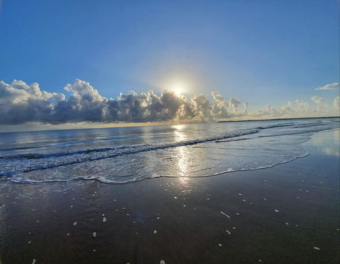 ABSOLUTE BEACH FRONT MACKAY - Comfort Resort Blue Pacific - Hotels Melbourne 0