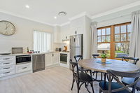 Book Maitland Accommodation Vacations Hotels Melbourne Hotels Melbourne