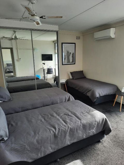 Doonside Hotel - Hotels Melbourne 1