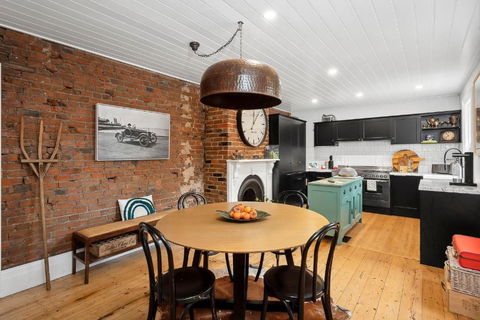 Gable House Geelong - Hotels Melbourne 3
