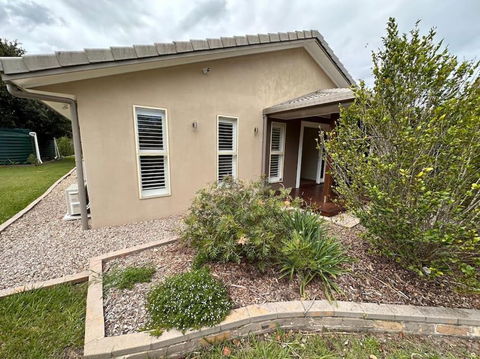 Gardens By The Bay - Acreage Living & EV Charging - Hotels Melbourne 4