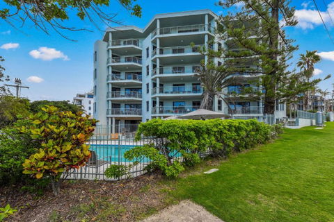 Gena Apartments Unit 8 Kings Beach QLD - Hotels Melbourne 0