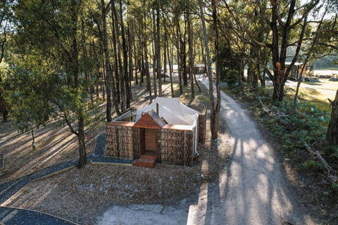 Gippsland Glamping Escapes - Hotels Melbourne 1
